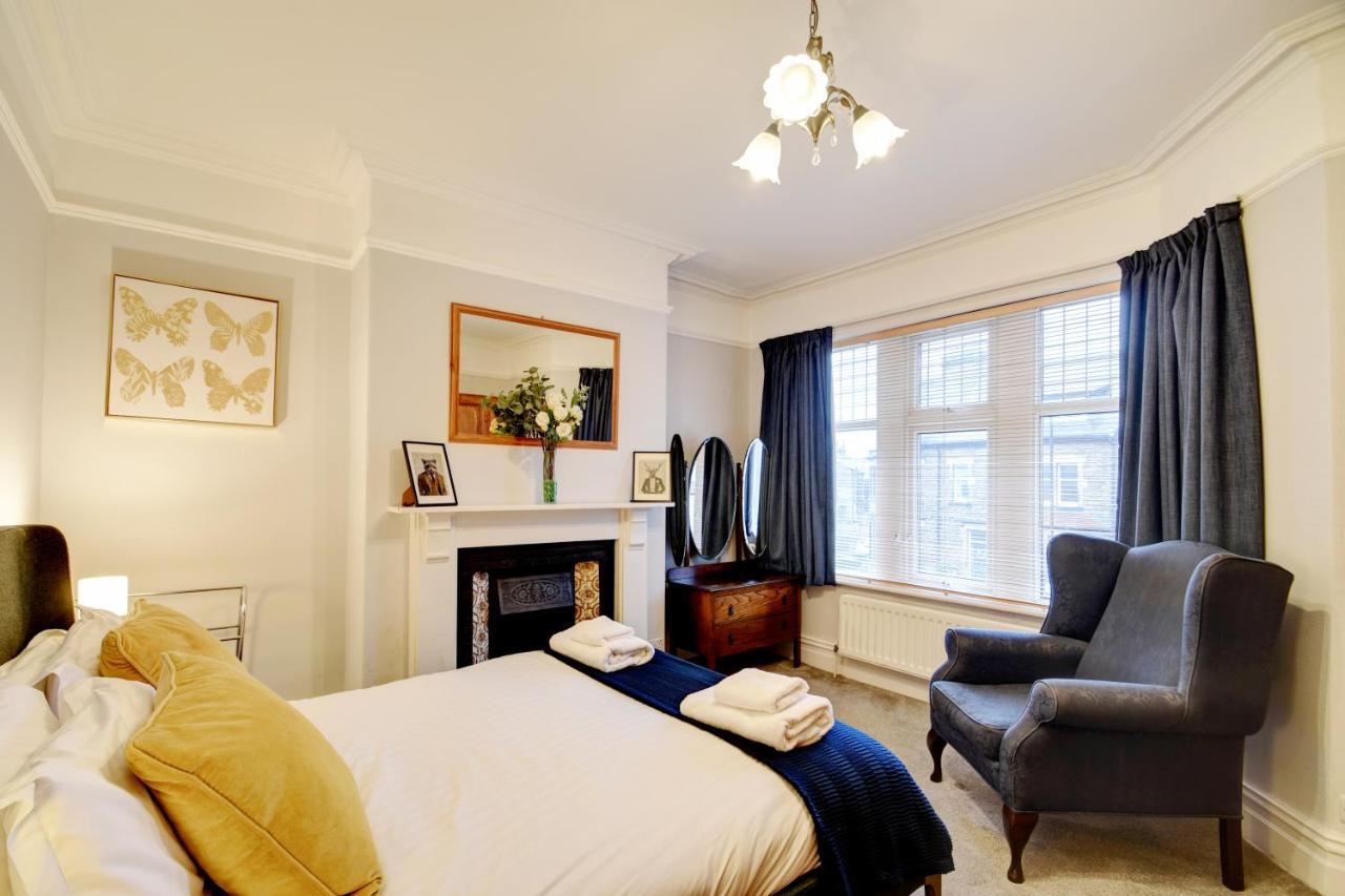 Spacious Victorian Townhouse Near Hcc With Off Street Parking Harrogate Buitenkant foto